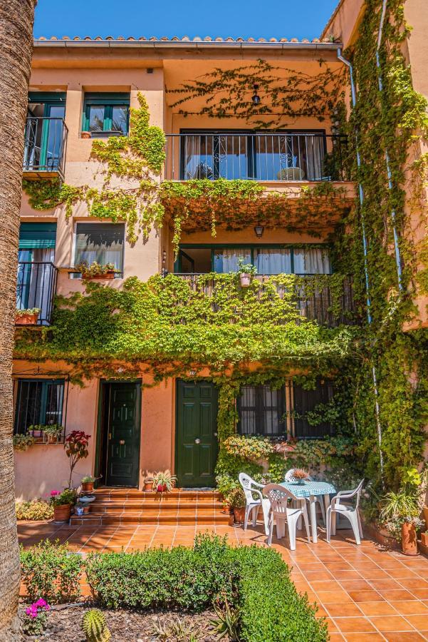 Tuguest Alhacaba Apartment - Free Parking Granada Ngoại thất bức ảnh